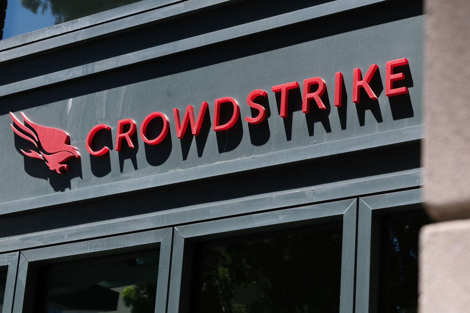 隨著收益預測失望，CrowdStrike股票下跌