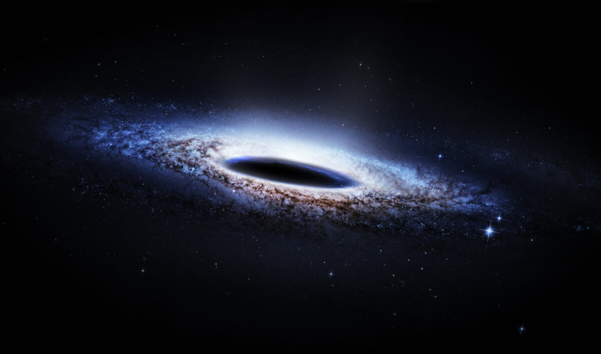 宇宙謀殺案告破！科學家稱巨大黑洞將自己的星系餓死