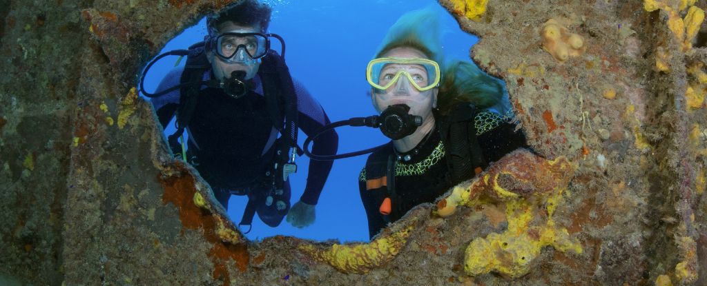 ซากเรืออับปางที่ซุ่มซ่อนอยู่ในมหาสมุทรถือเป็นระเบิดเวลา นี่คือเหตุผล