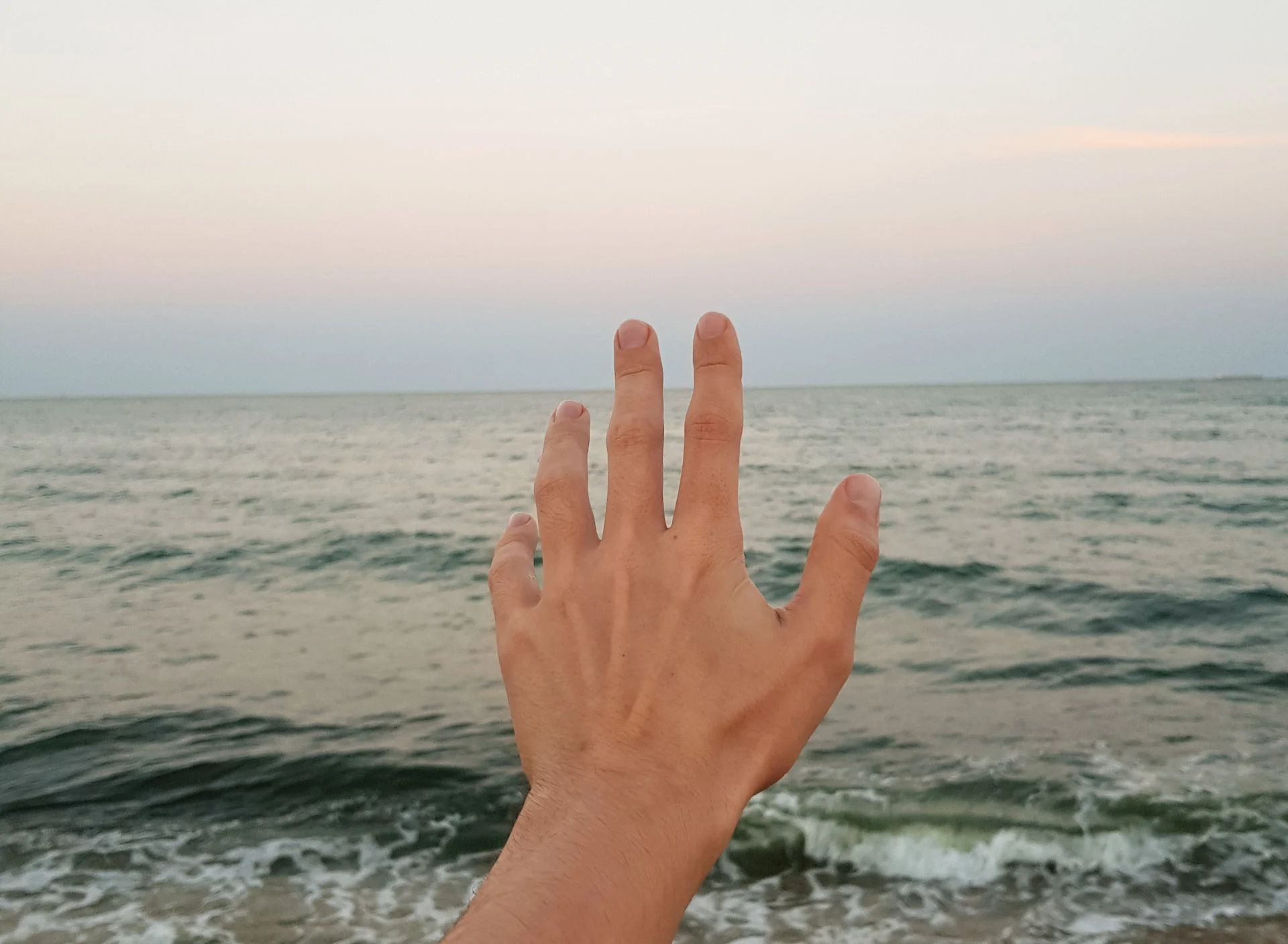 如果一個接近光速飛行的質子擊中你的手，你會有什麼感覺嗎？
