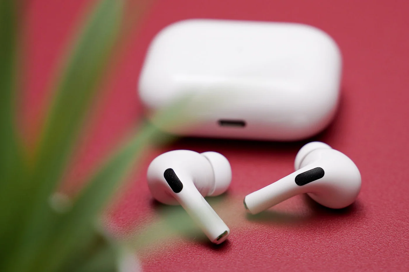 AirPods Pro测试：苹果耳机，真打脸