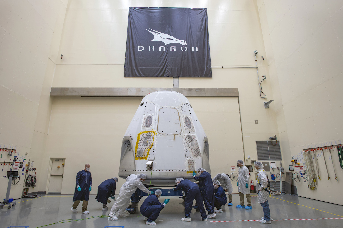 SpaceX 战胜波音公司赢得载人太空竞赛