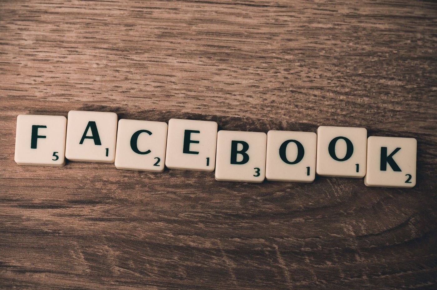 Facebook將給官方媒體貼文貼上標籤