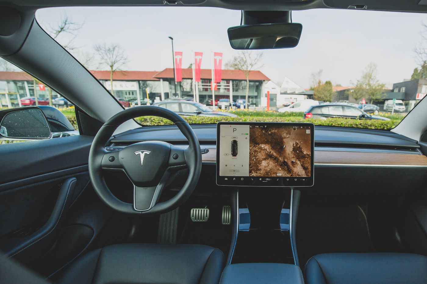 Tesla ไม่มีสิทธิ์ใช้คำว่า "Autopilot" ในเยอรมนีอีกต่อไป