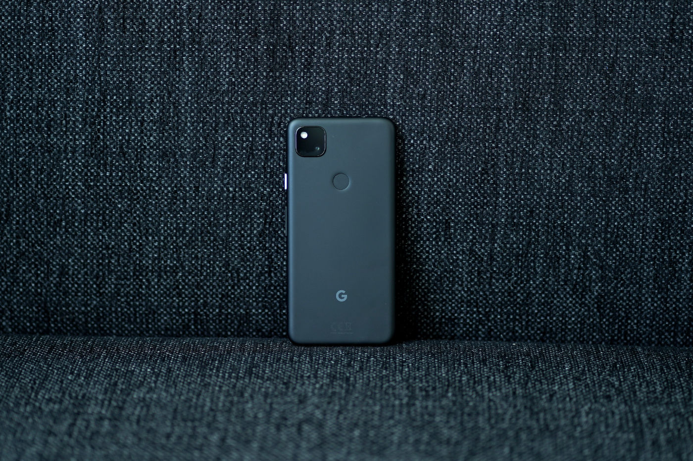 Google Pixel 4a 測試：一顆小炸彈