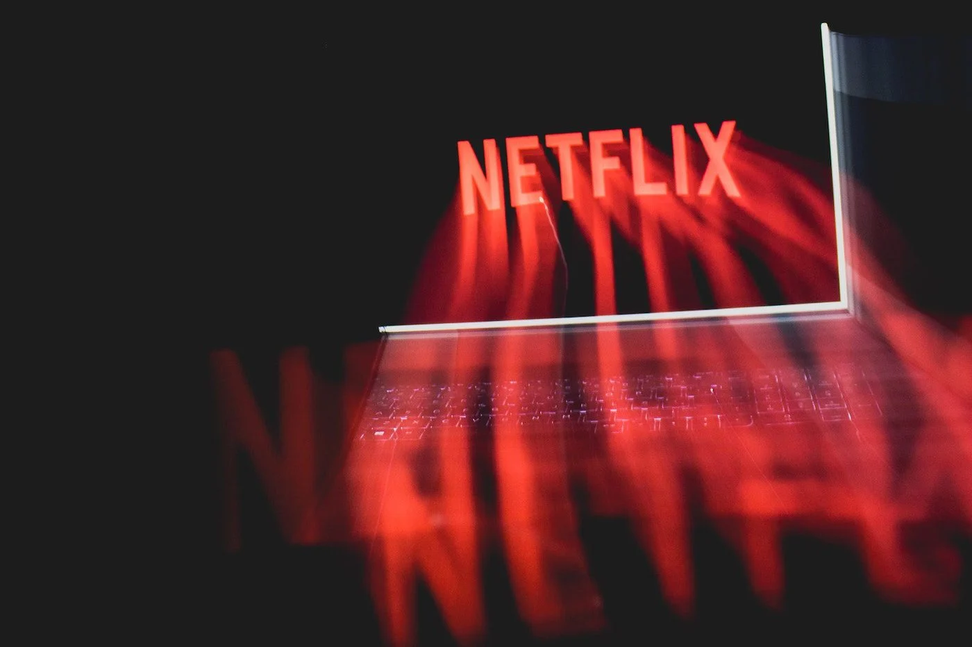 Netflix、Salto 和 Canal+ 系列之间的主要区别是什么？