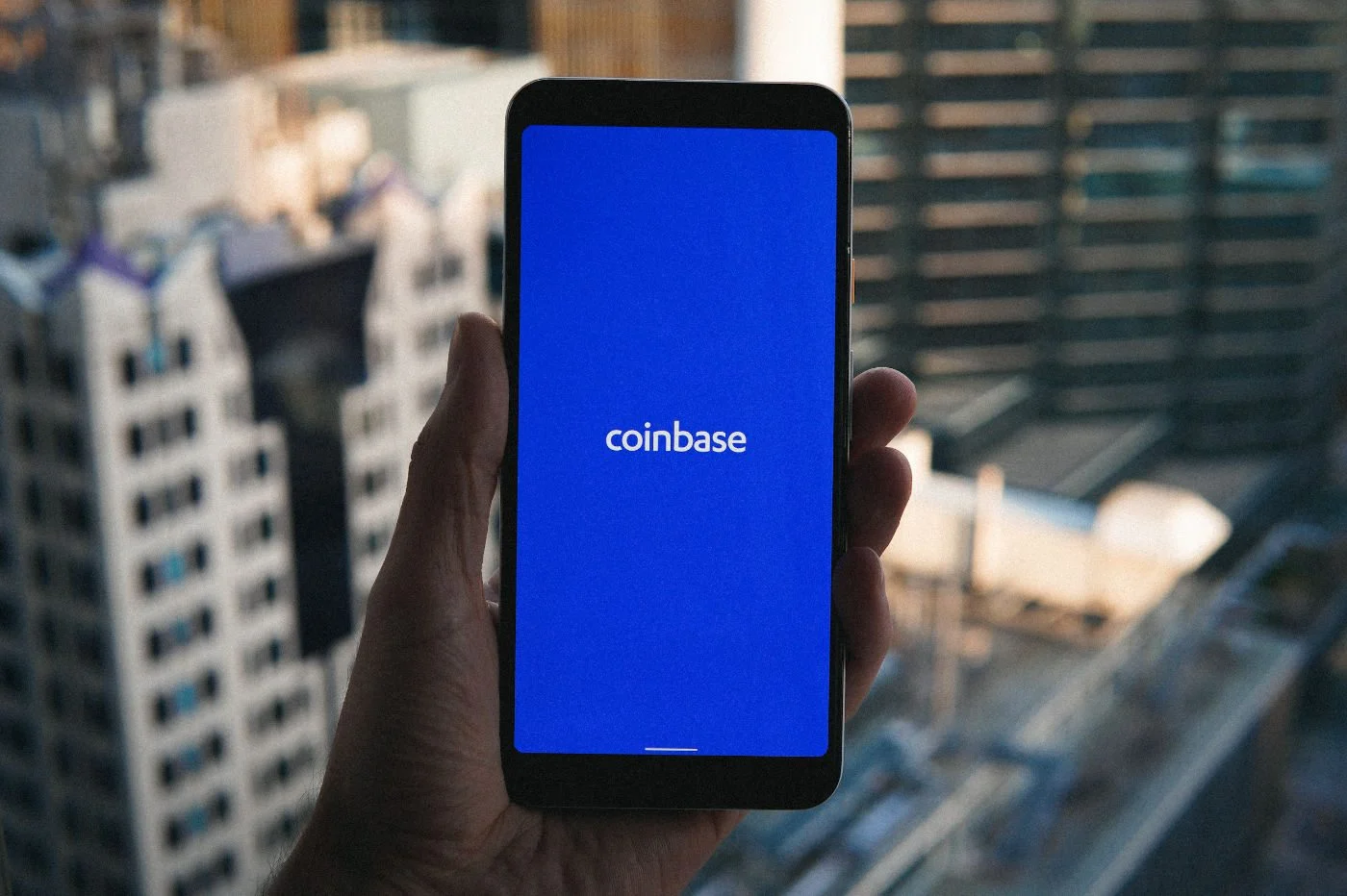 Coinbase 交易所恐慌：如何保护您的加密货币？