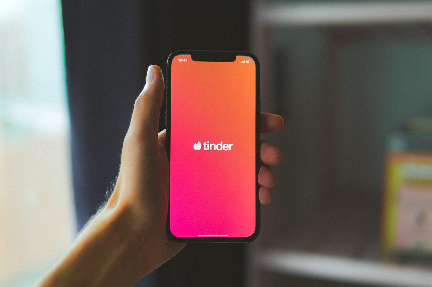 Tinder 已经 10 岁了：我们用 10 个数字重做匹配