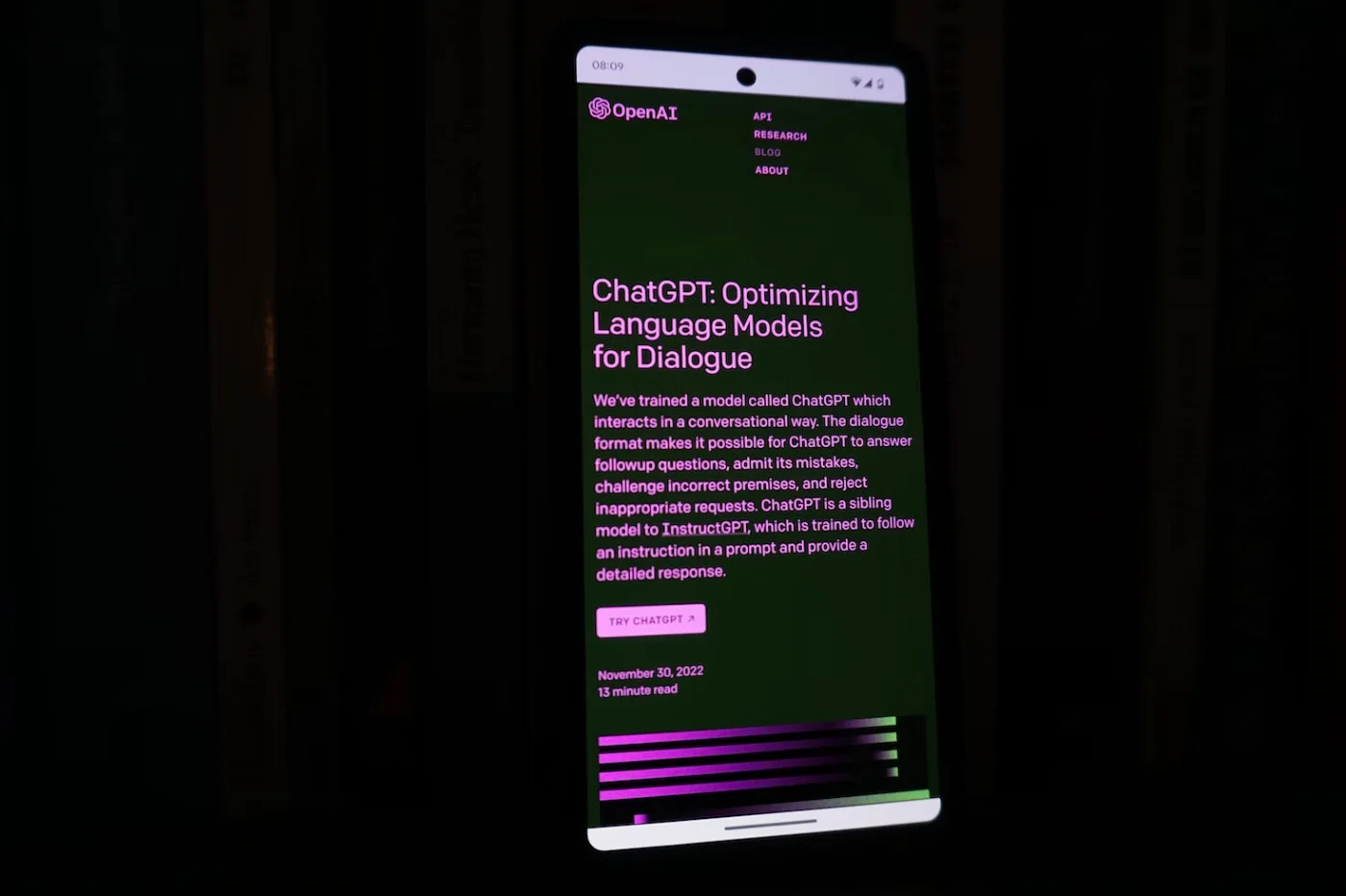 ChatGPT 遭遇首次违规，服务中断