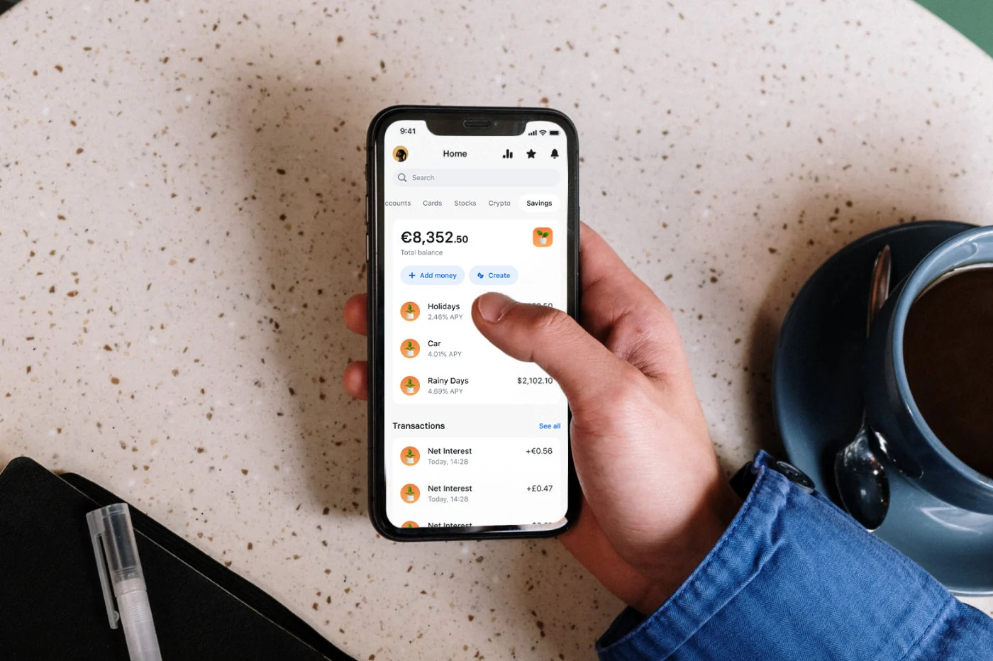 Revolut เปิดตัว Robot-Advisor: ฟังก์ชั่น "อัตโนมัติ" สำหรับการลงทุนของคุณ