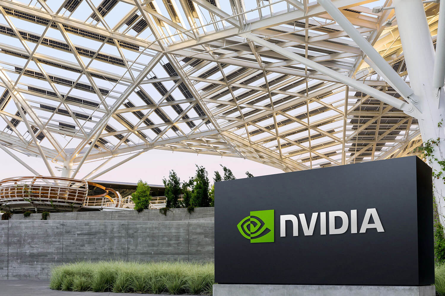 ตลาดหุ้น: หลังจากการล่มสลายครั้งประวัติศาสตร์ Nvidia กลับมาอีกครั้งใน GeForce