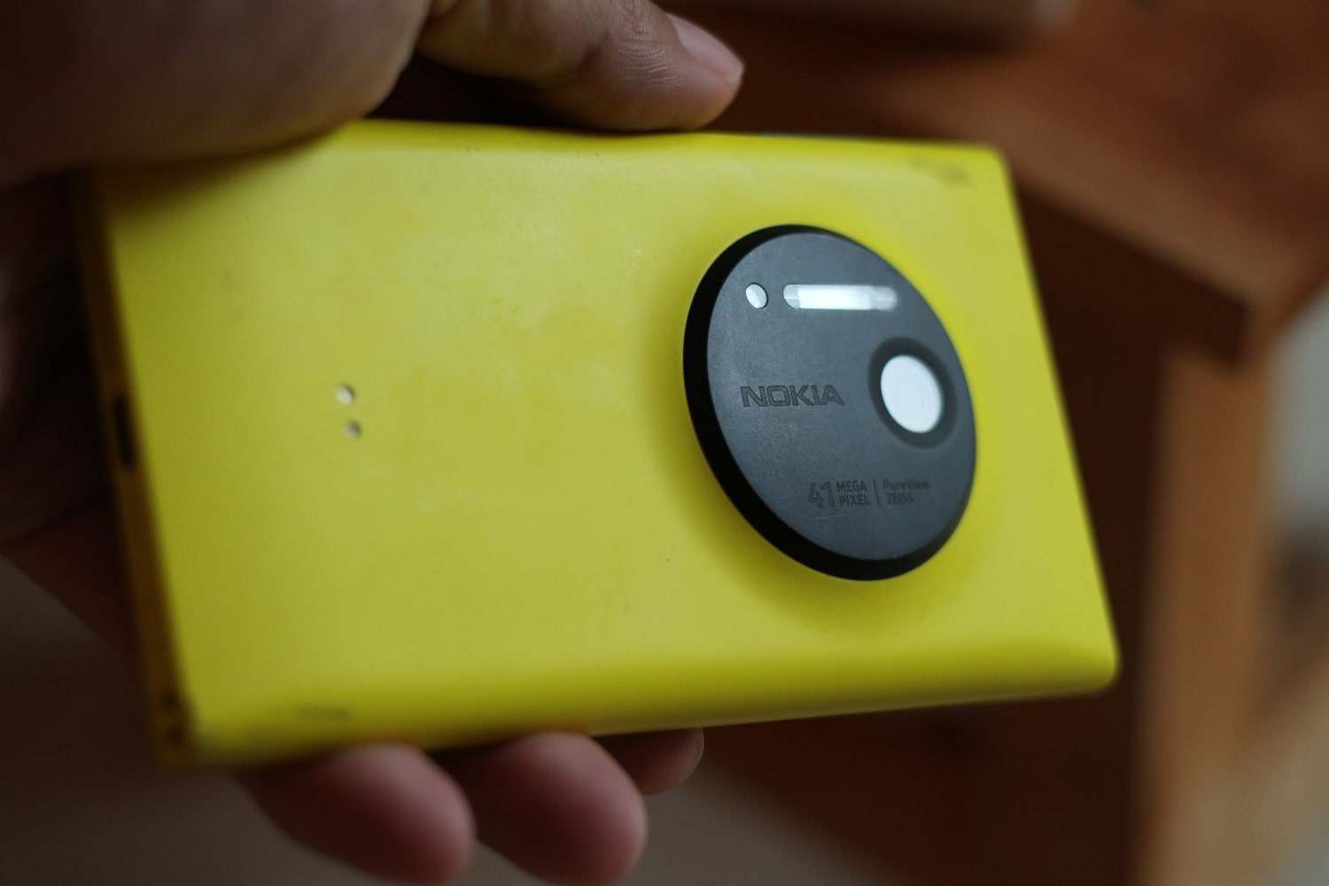 您還記得Nokia Lumia 1020 嗎？這個相似的東西可能會給你帶來很大的懷舊感