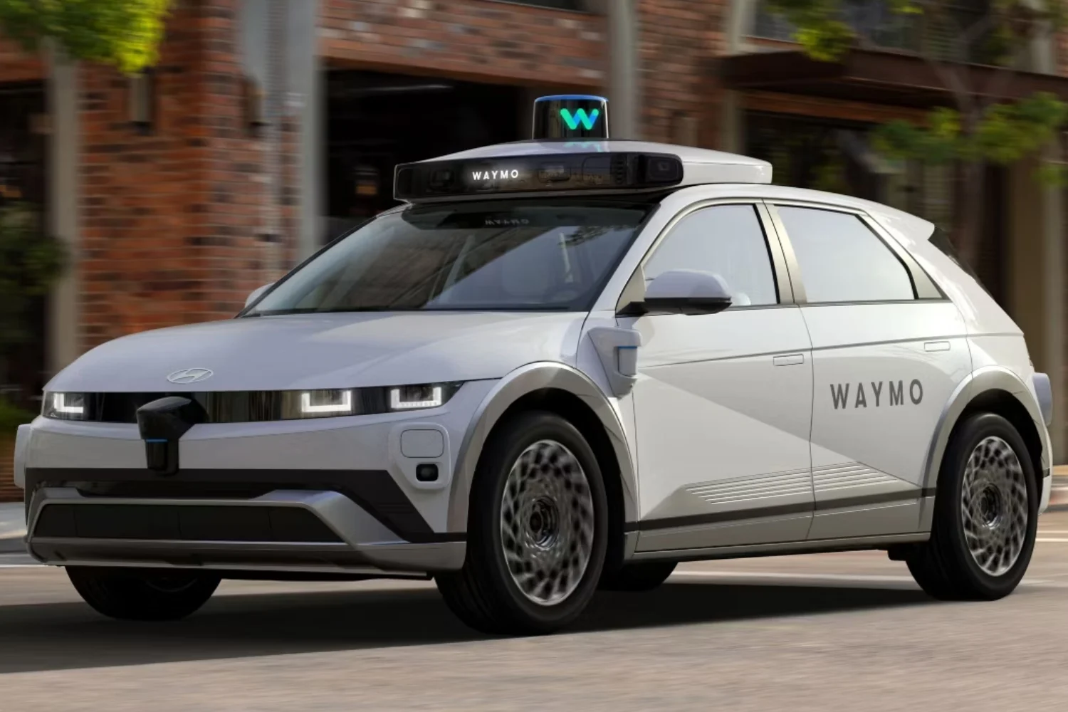 現代與 Waymo 宣佈建立歷史性合作關係，推動自動駕駛民主化