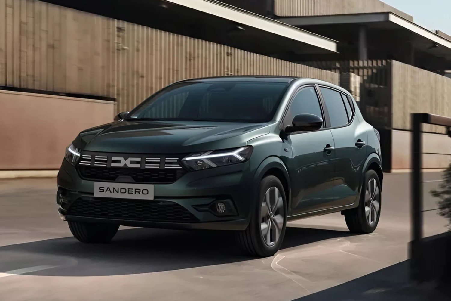 Dacia 以 100% 電動車型以更低的價格重塑 Sandero