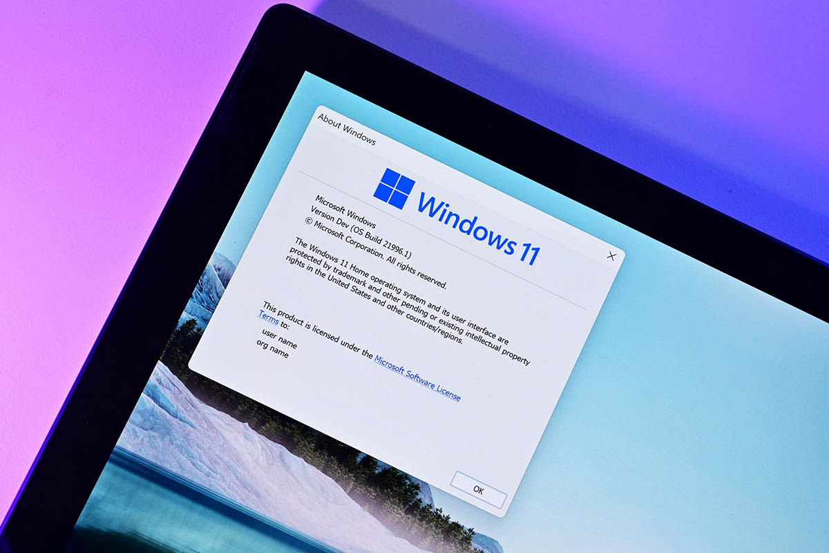 จะดาวน์โหลดเครื่องมือสร้างสื่อสำหรับ Windows 11 ได้อย่างไร