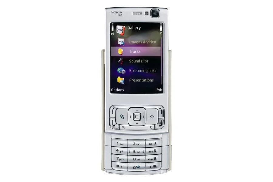 Nokia N95 與 SimValley Mobile Pico RX-482 V.2 (PX-3873-675)