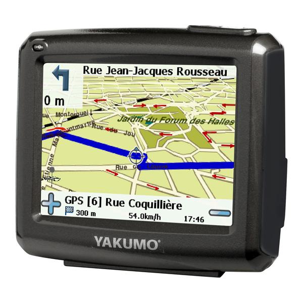 Yakumo EazyGo XSC Europe 与 TomTom GO 6200