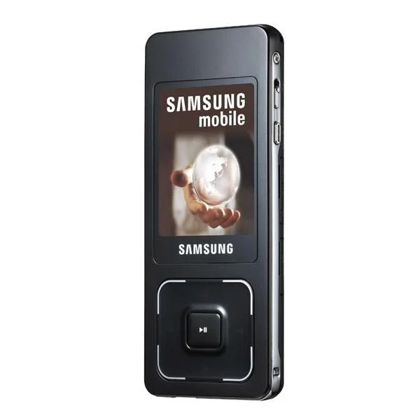 Samsung Ultra Music F300 กับ Samsung B2710 (GT-B2710)