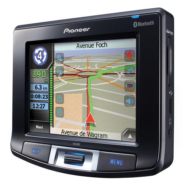 Pioneer AVIC S2 กับ TomTom GO 6200