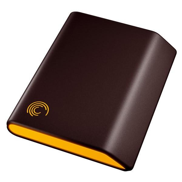 Seagate FreeAgent Go 160 Go contre Crucial X6 4 ถึง