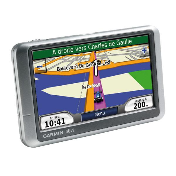 Garmin Nüvi 250w 對比 Garmin DriveAssist 51 LMT-S