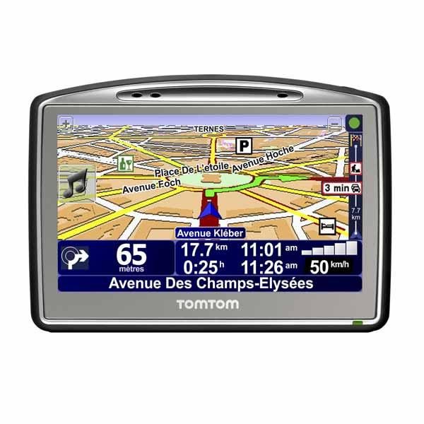 Tomtom GO 520 與 Garmin DriveAssist 51 LMT-S