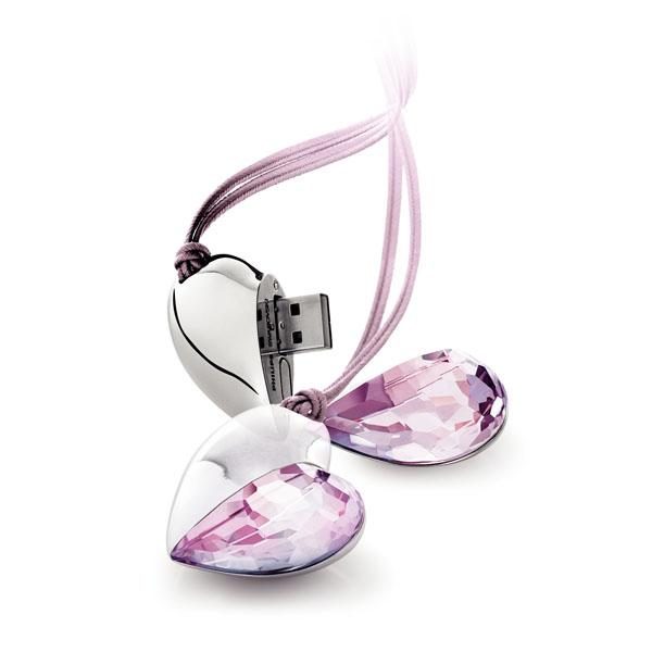 Philips &amp; Swarovski Heart Ware FM01SW21/00 กับ IStorage DatAshur BT 128 Go