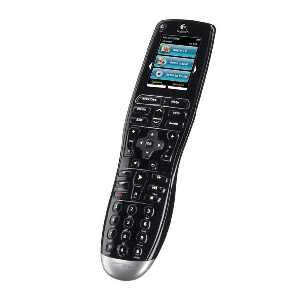 Logitech Harmony One พร้อม Logitech Harmony Touch