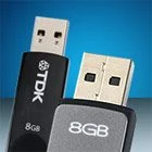 11 个 8 GB USB 记忆棒 30 欧元起