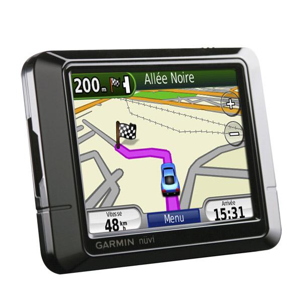 Garmin Nüvi 255T 版黑色對比 TomTom GO 6200