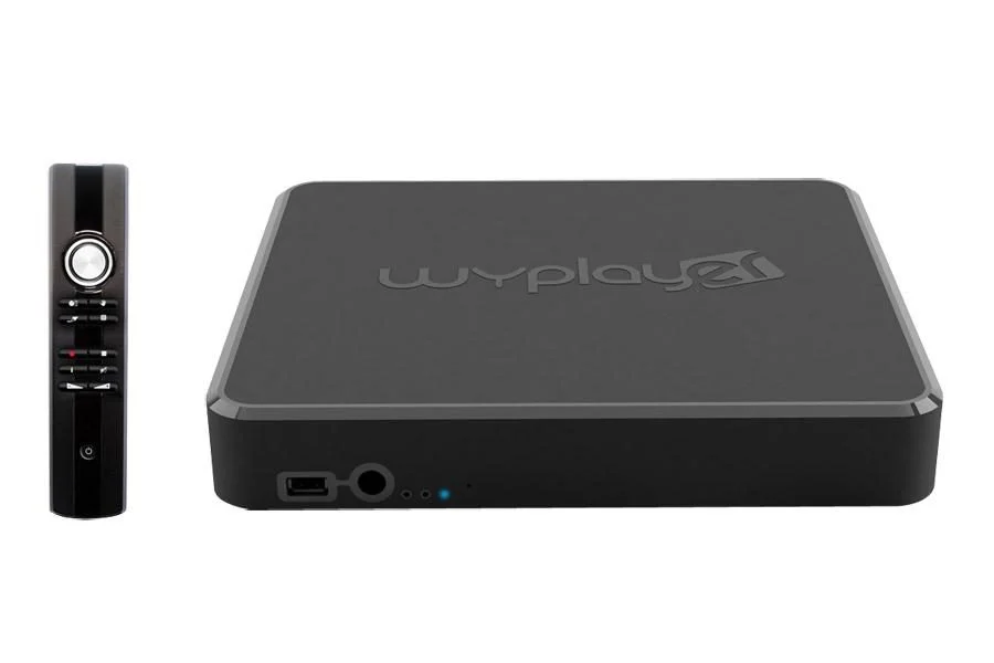 wyplay wyplayer contre Emtec Movie Cube S900H 