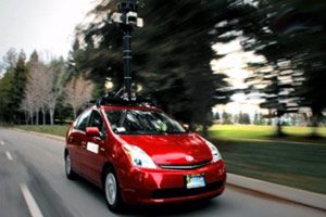 ชาวบ้านในหมู่บ้านอังกฤษโจมตี Google Car