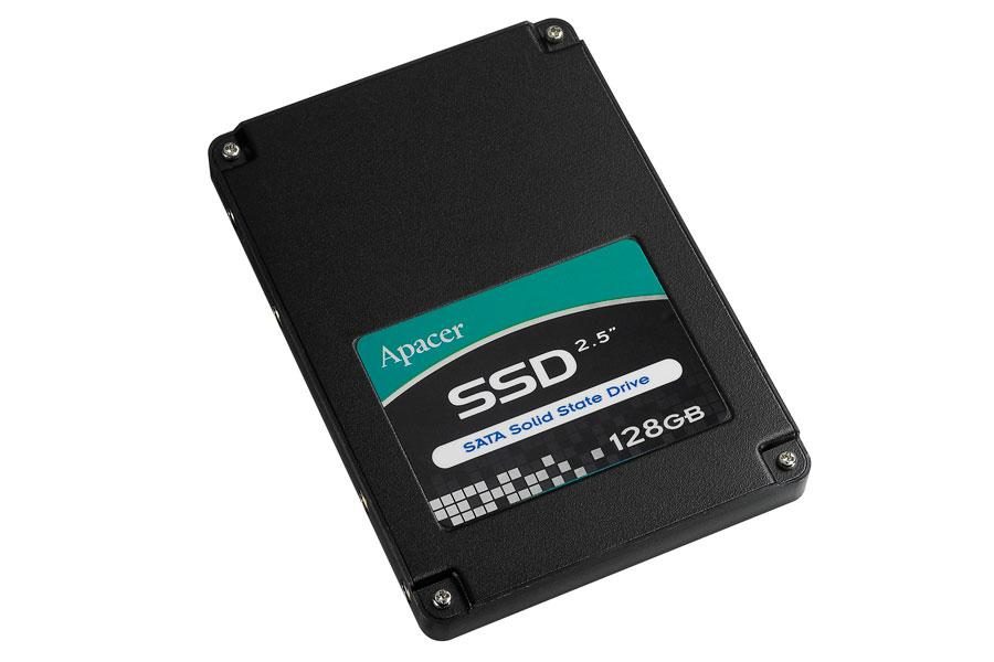 宇瞻 AP128GS25SSD14 對比 WD 黑色 SN750 500 Go