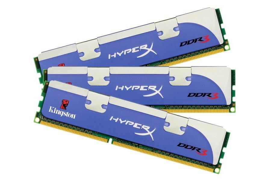 金士顿套件三通道 HyperX 1600 MHz 12 Go 对比 Lexar 高耐用性 microSD UHS-I 64 Go