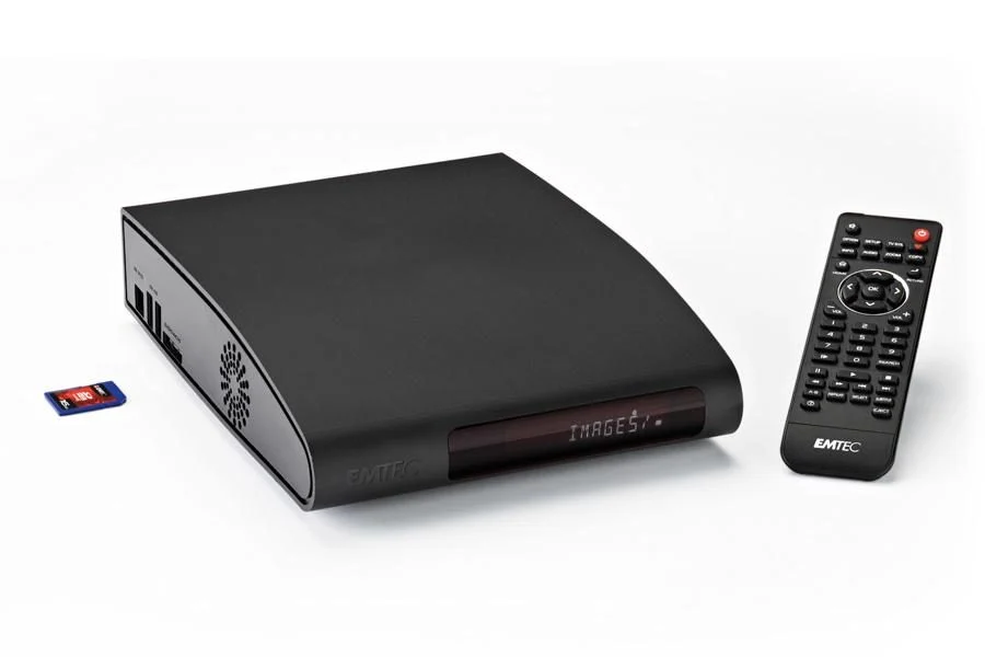 Emtec Movie Cube V800H 與 Xtreamer Sidewinder 3