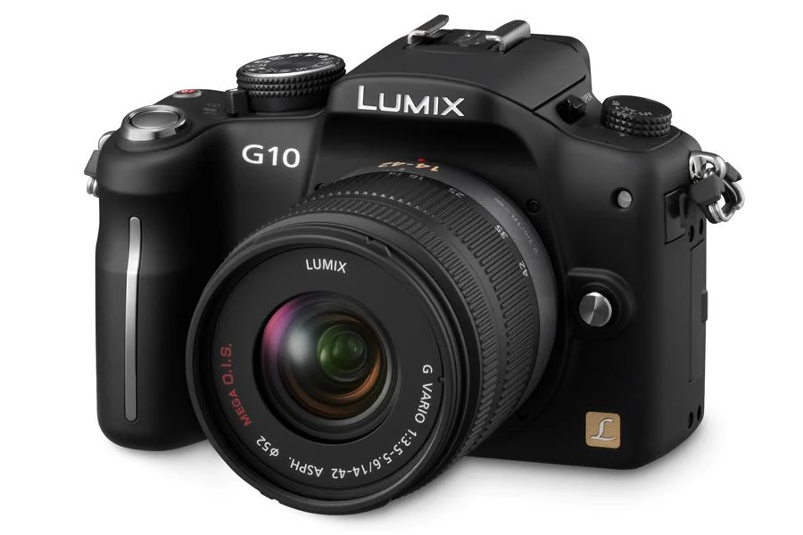 Panasonic Lumix DMC-G10 กับ Panasonic Lumix S1H