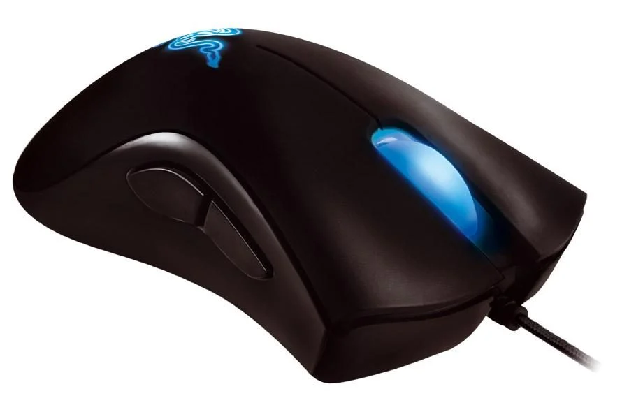 Razer DeathAdder 左手版与 Microsoft Pro IntelliMouse 特别版