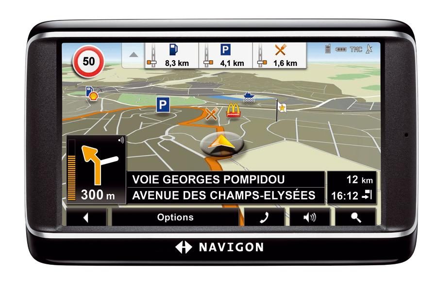 Navigon 40 Plus 與 Garmin DriveSmart 61 LMT-S