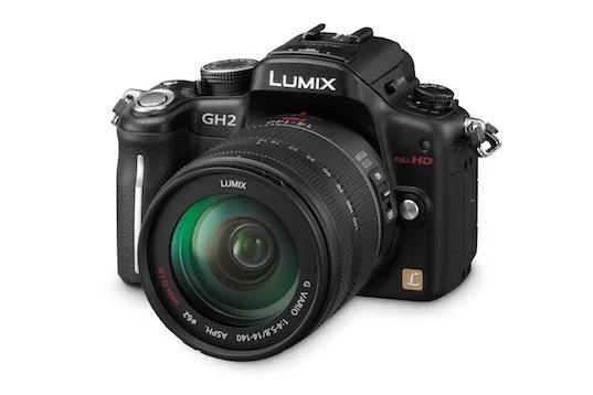 Panasonic Lumix DMC-GH2 对比 Panasonic Lumix G100