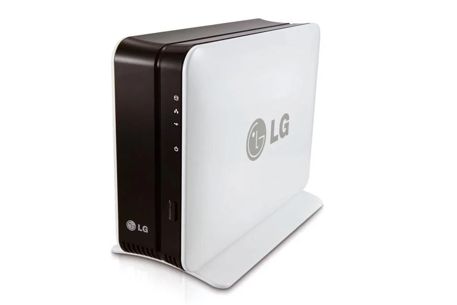 LG N1A1 กับ QNAP HS-251+