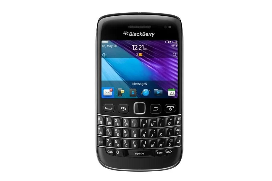 RIM BlackBerry Bold 9790 กับ OnePlus Nord 4