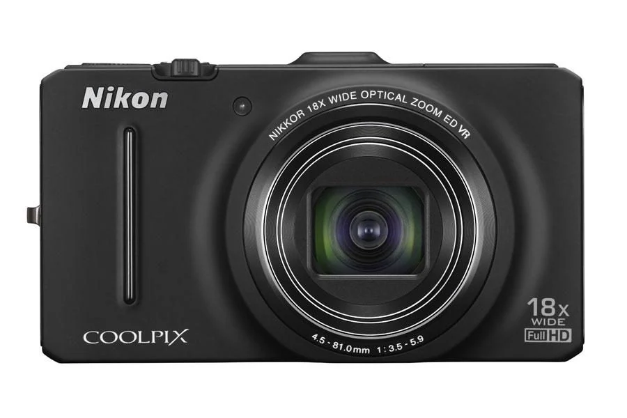 Nikon CoolPix S9300 กับ Ricoh GR III