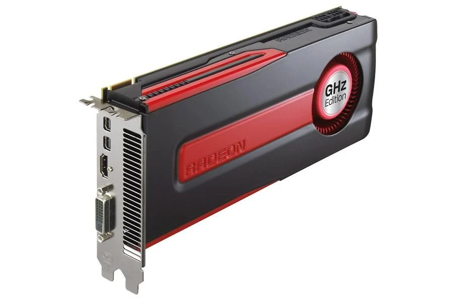 AMD Radeon HD 7870 比較 AMD Radeon RX 6900 XT