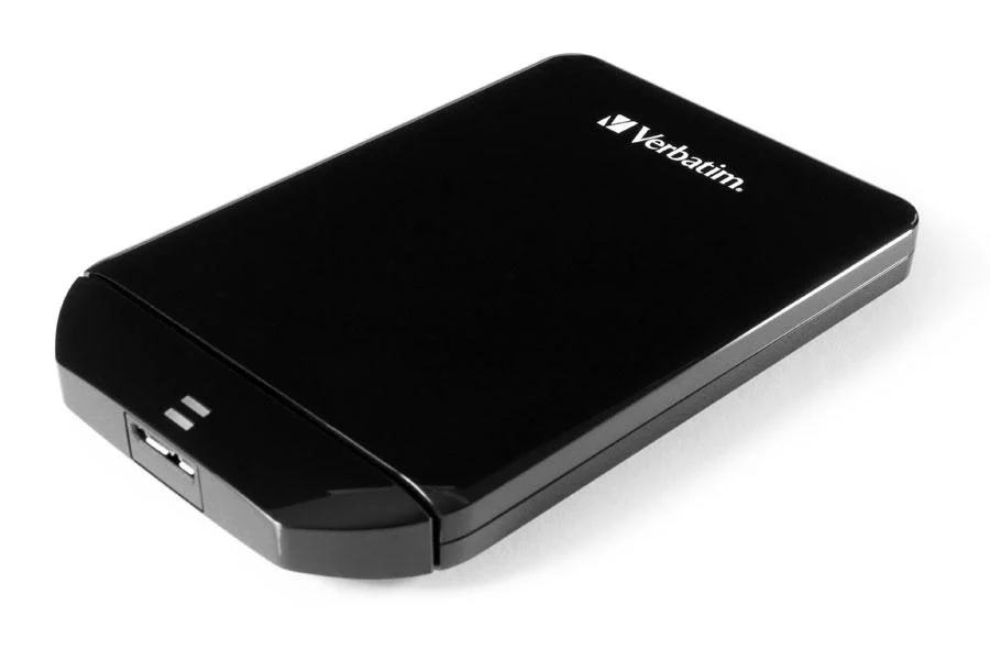 Verbatim Store 'n' Go USM 与 DataLocker DL4 FE SSD 1 至