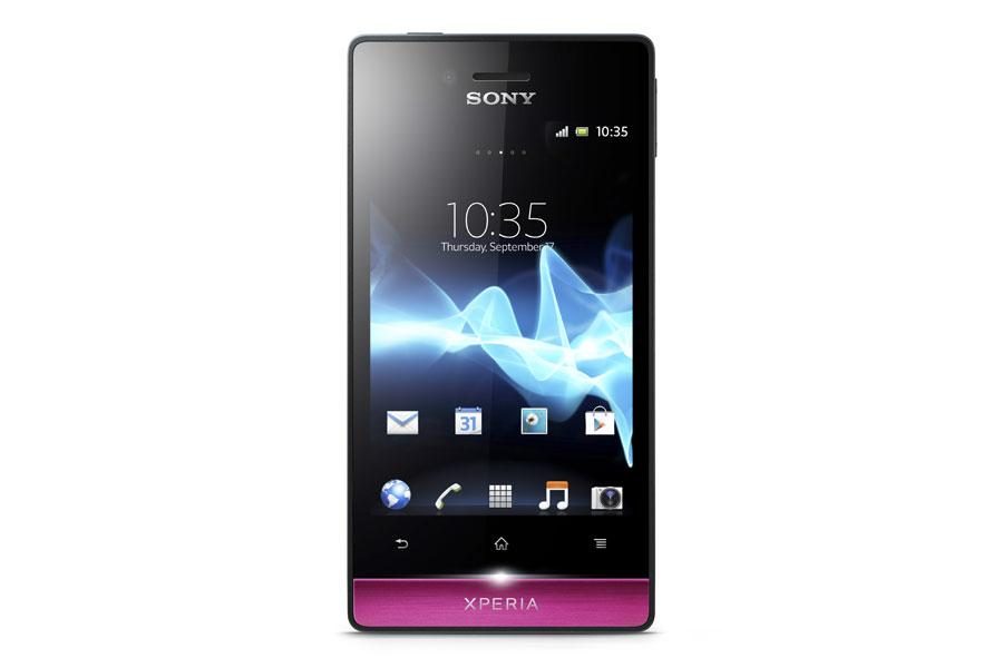 Sony Xperia miro 與 OnePlus Nord 4