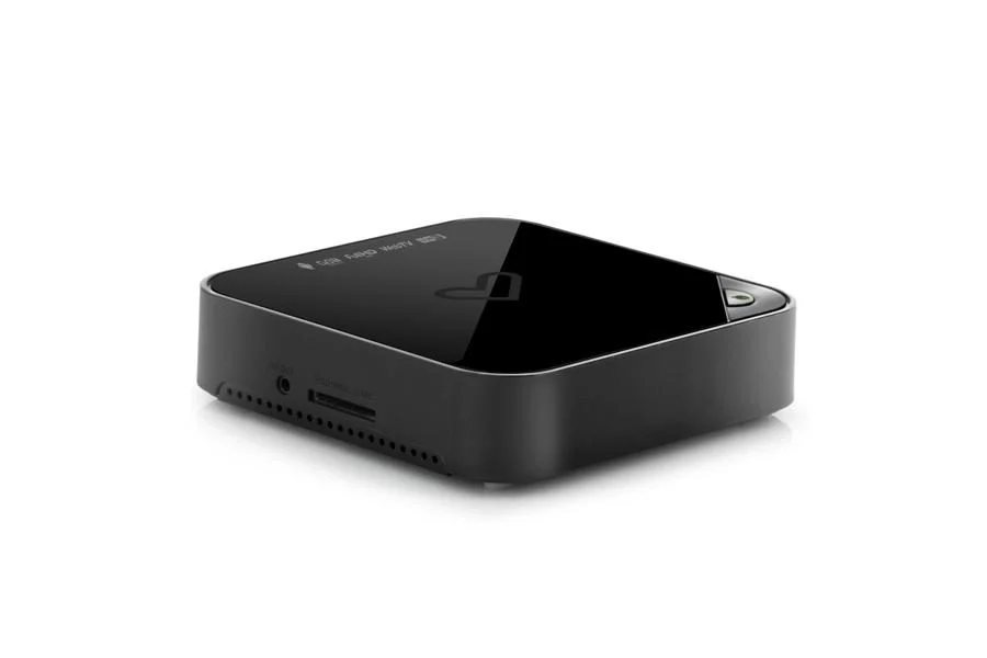 Energy Sitem Android 智慧電視盒與 Apple TV 4K (2021)