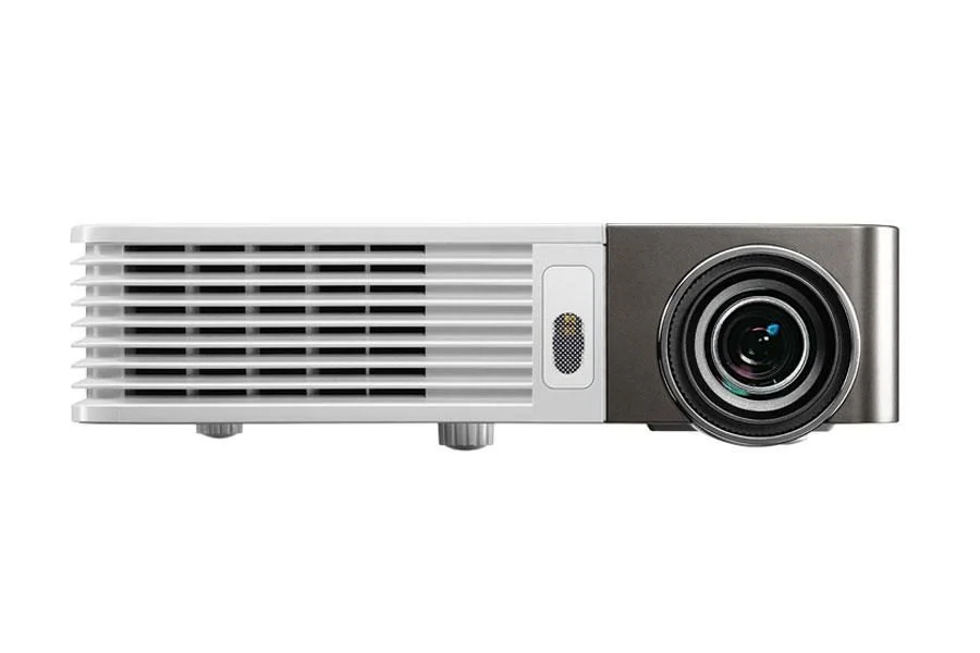 BenQ GP10 กับ Xiaomi Mi Laser 4K Projector 150