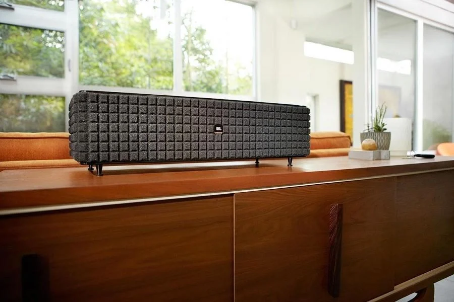 JBL Authentics L8 พร้อม Bose SoundLink Flex