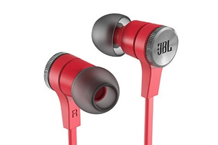 OnePlus JBL E1+ พร้อม Ultimate Ears UE เหมาะกับ