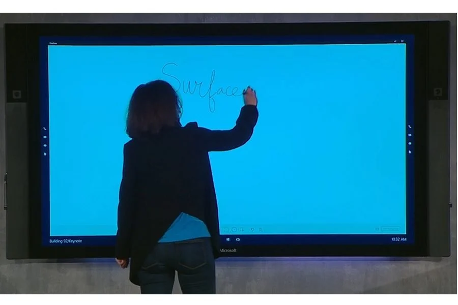 Surface Hub：Windows 10下的84吋觸控螢幕